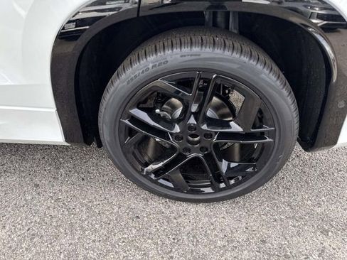 New 2026 Volkswagen Tiguan SE R-Line image 7