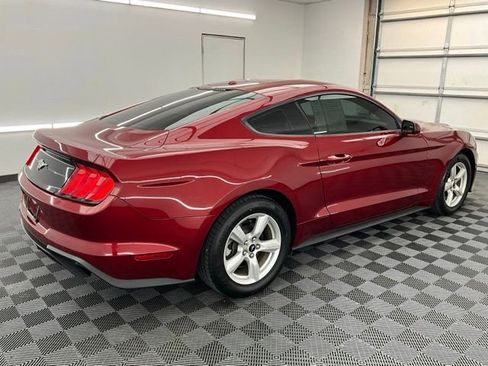 Used 2019 Ford Mustang Coupe RWD image 23