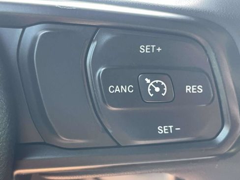 Used 2023 Jeep Wrangler Unlimited Sport AWD/4WD image 24