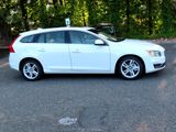 Used 2015 Volvo V60 T5 Premier image 6