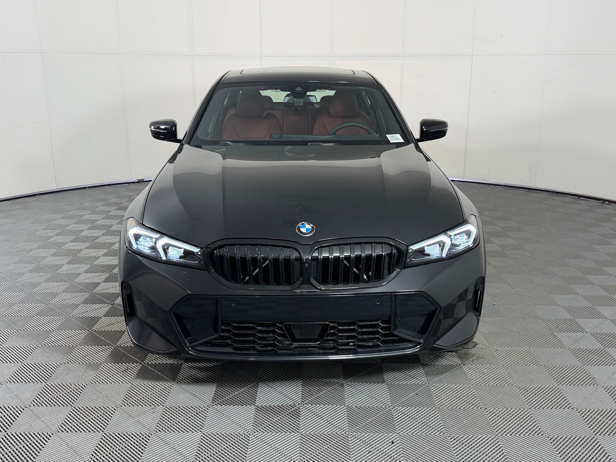 Used 2026 BMW 330i Sedan w/ M Sport Package RWD image 6