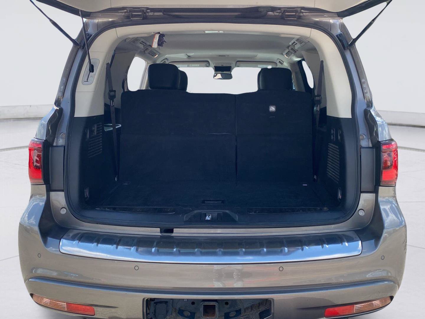 Used 2019 INFINITI QX80 Luxe w/ 22" Wheel Package RWD image 23
