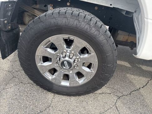 Used 2018 Ford F250 Lariat w/ Lariat Ultimate Package image 19