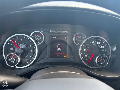 New 2026 RAM 1500 Tradesman AWD/4WD image 18