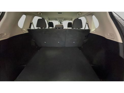 Used 2021 Nissan Rogue S AWD/4WD image 14