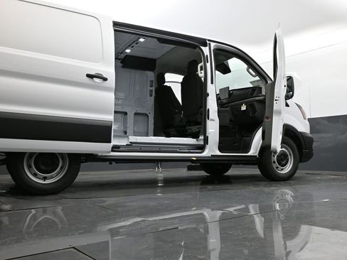 New 2026 Ford Transit 150 Low Roof image 28