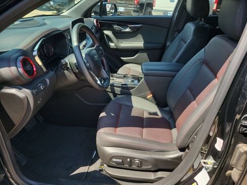 Used 2025 Chevrolet Blazer RS AWD/4WD image 19