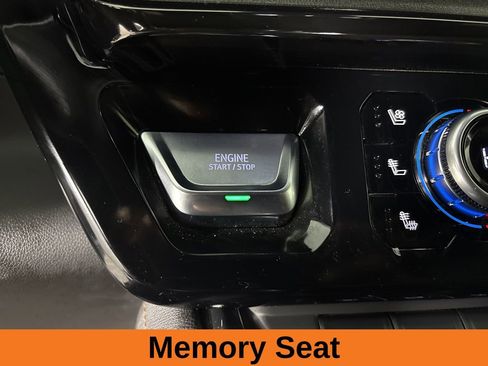 Used 2024 GMC Sierra 1500 AT4 w/ Technology Package image 16