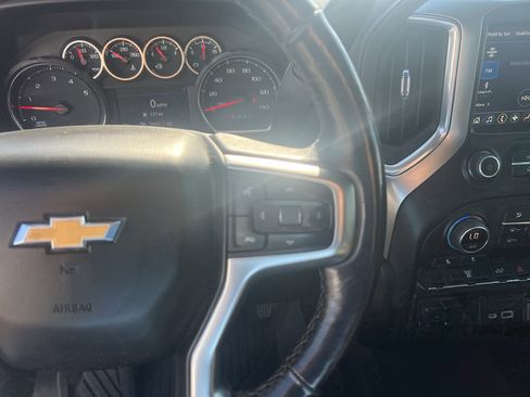 Used 2022 Chevrolet Silverado 3500 LTZ image 18