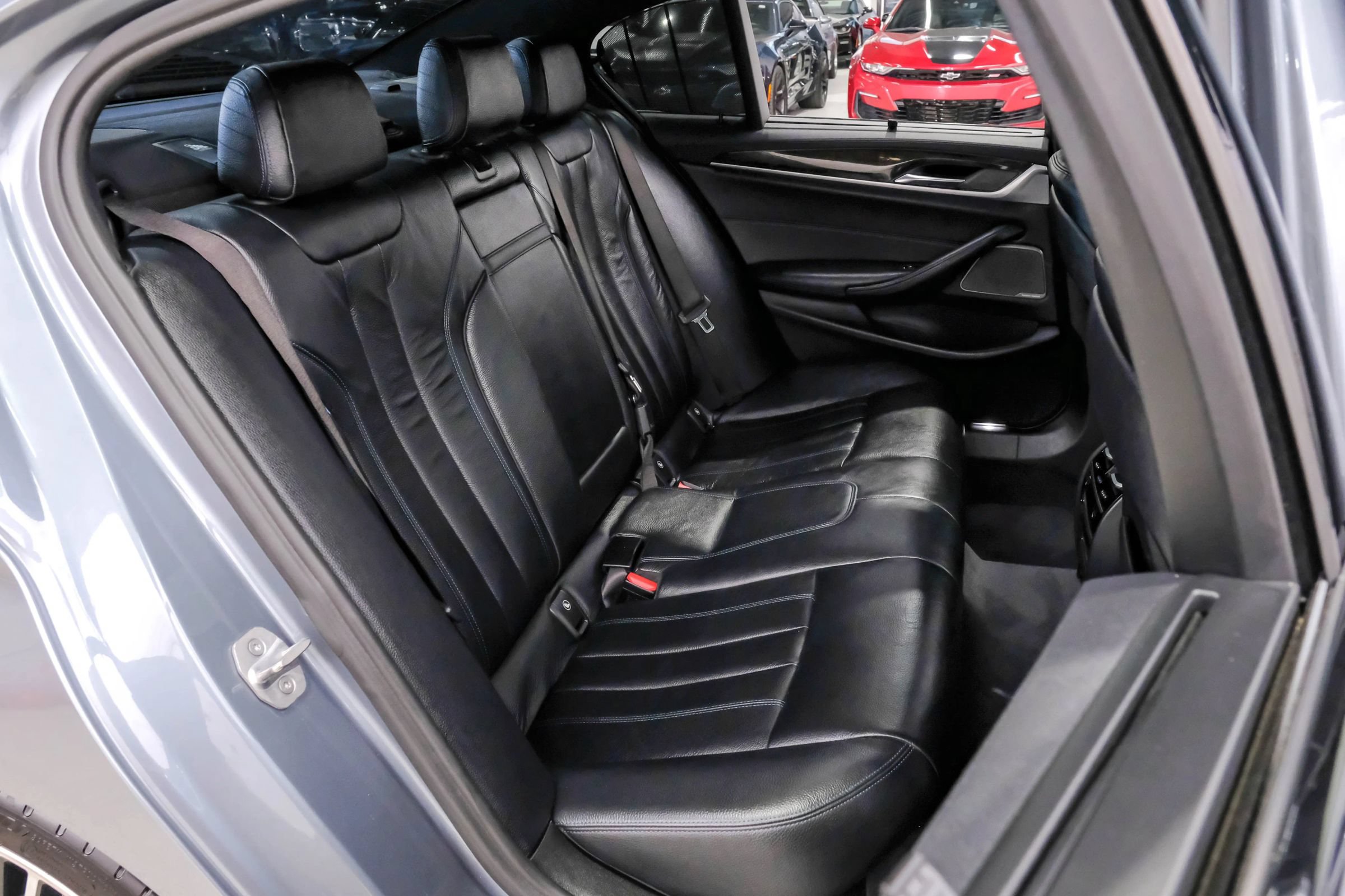 Used 2017 BMW 540i RWD image 48