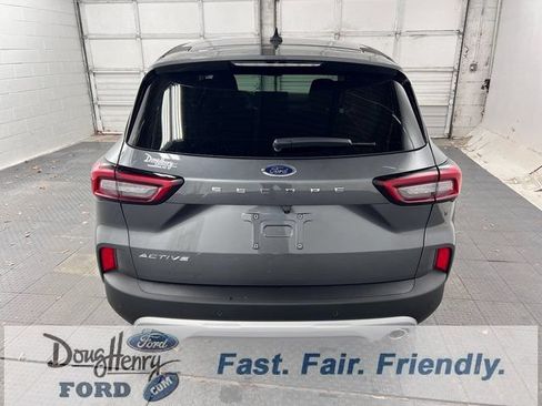 New 2026 Ford Escape Active w/ Active Premium Tech Pack FWD image 9