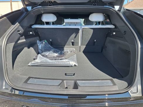 New 2026 Cadillac Lyriq Sport w/ LPO, ONYX Package AWD/4WD image 25
