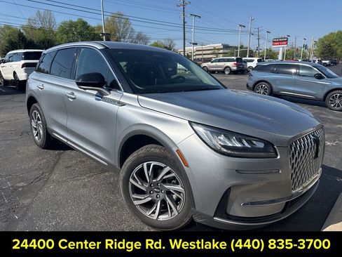 Used 2024 Lincoln Corsair FWD w/ Equipment Group 101A image 4