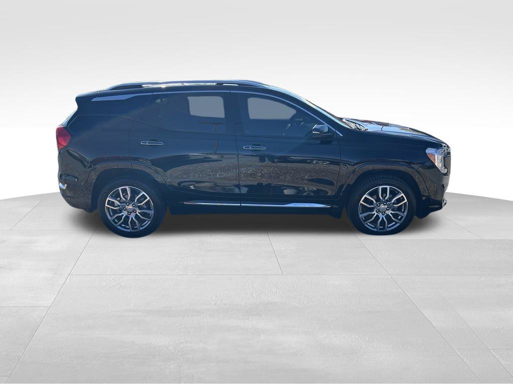 Used 2022 GMC Terrain Denali AWD/4WD image 8