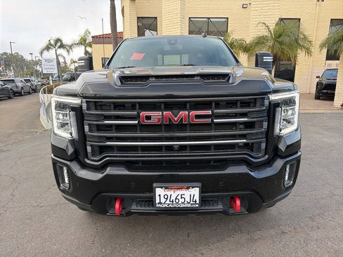 Used 2022 GMC Sierra 2500 AT4 w/ AT4 Preferred Package image 2