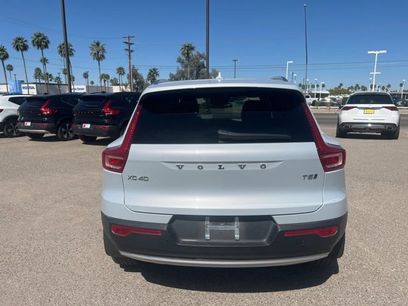 Used 2020 Volvo XC40 T5 Momentum w/ Protection Package Premier