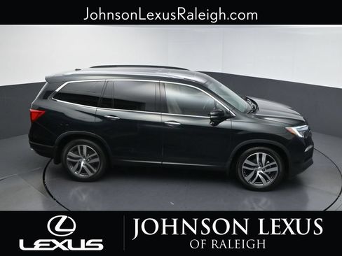 Used 2016 Honda Pilot Touring image 30
