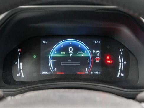 Used 2025 Toyota Grand Highlander AWD image 24