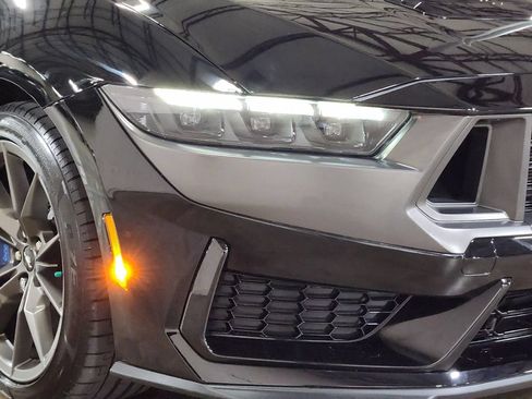 Used 2025 Ford Mustang Dark Horse RWD image 13