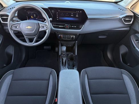 Certified 2025 Chevrolet TrailBlazer LT image 10