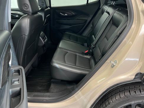Used 2023 GMC Terrain SLT w/ Tech Package AWD/4WD image 23
