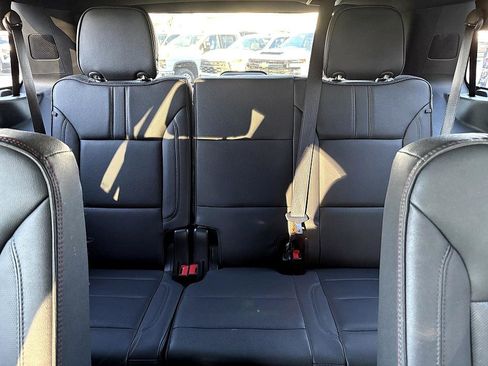 Used 2022 Chevrolet Tahoe RST w/ Sport Performance Package image 11