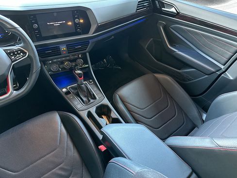 Used 2024 Volkswagen Jetta GLI Autobahn w/ GLI Black Package image 24