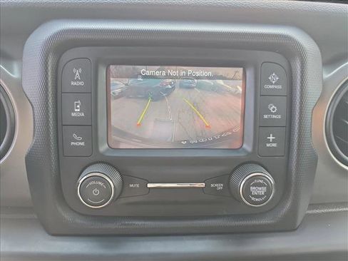 Used 2020 Jeep Wrangler Unlimited Sport image 23