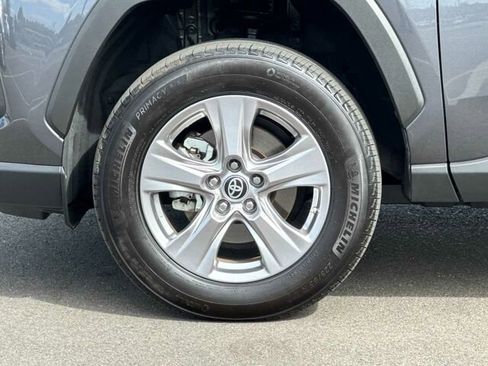 Used 2024 Toyota RAV4 LE image 33