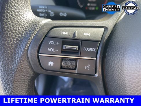 Used 2025 Honda HR-V LX image 14