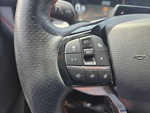 Certified 2025 Ford Explorer ST-Line AWD/4WD image 21