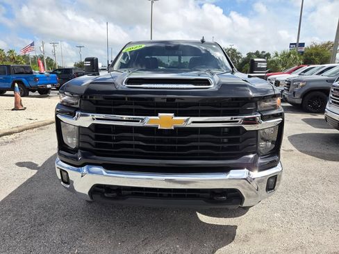 Used 2025 Chevrolet Silverado 2500 LT w/ Convenience Package AWD/4WD image 20