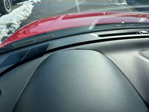 Used 2025 Kia Soul LX w/ LX Technology Package image 32