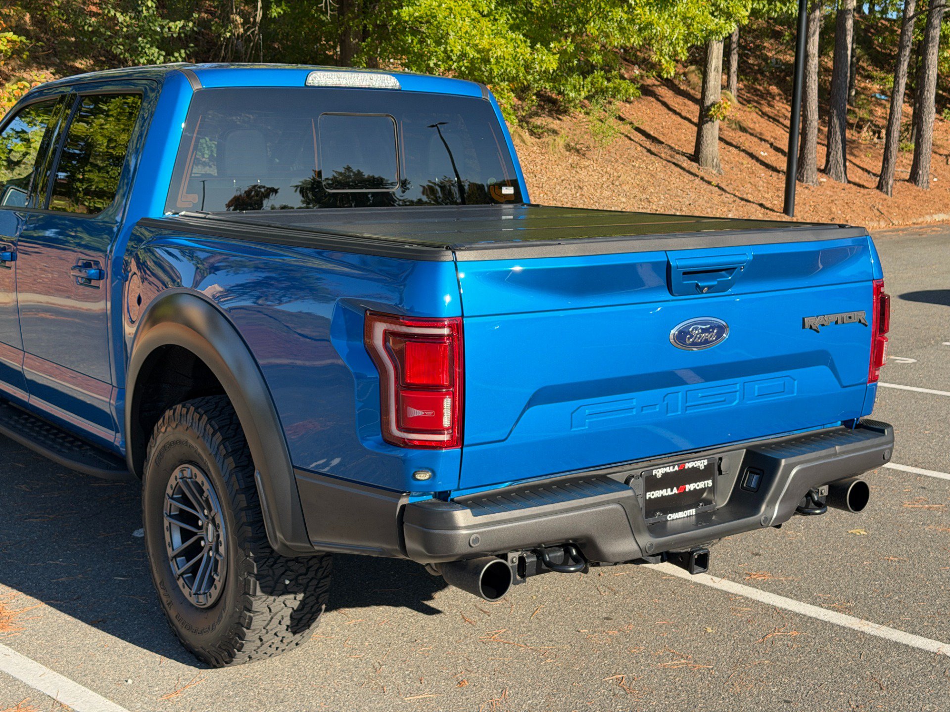 Used 2019 Ford F150 Raptor w/ Equipment Group 802A Luxury AWD/4WD image 23