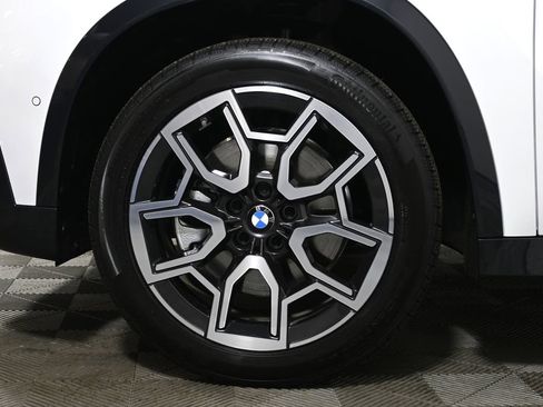New 2026 BMW X1 xDrive28i w/ Convenience Package image 12