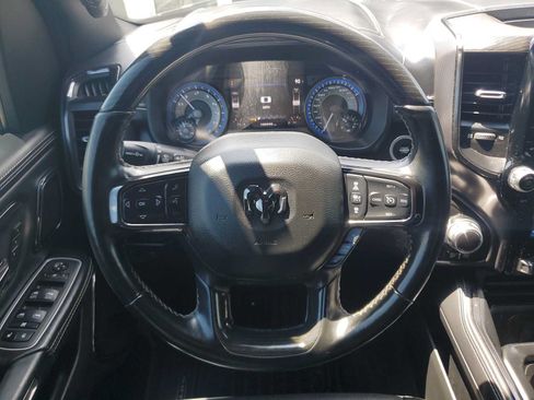 Used 2022 RAM 1500 Limited AWD/4WD image 16