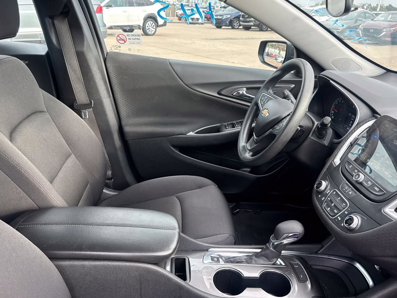 Used 2025 Chevrolet Malibu LT FWD image 32