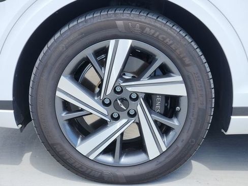 Used 2026 Genesis GV70 3.5T Sport Advanced AWD/4WD image 7