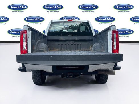 Used 2024 Ford F250 4x4 Crew Cab Super Duty image 14
