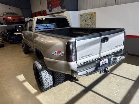 Used 2002 Chevrolet Silverado 3500 LT w/ Off-Road Skid Plate Pkg image 64