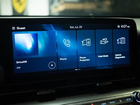 Used 2025 Hyundai Kona SEL FWD image 20