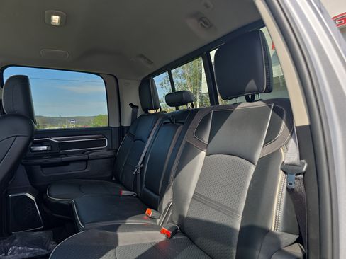 Used 2024 RAM 2500 Laramie w/ Safety Group AWD/4WD image 15
