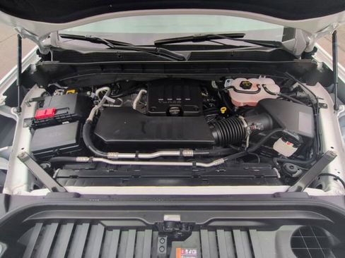 Used 2025 GMC Sierra 1500 Elevation image 29