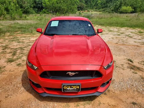 Used 2015 Ford Mustang GT Premium RWD image 18