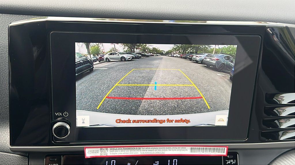 Used 2026 Toyota Camry SE FWD image 17