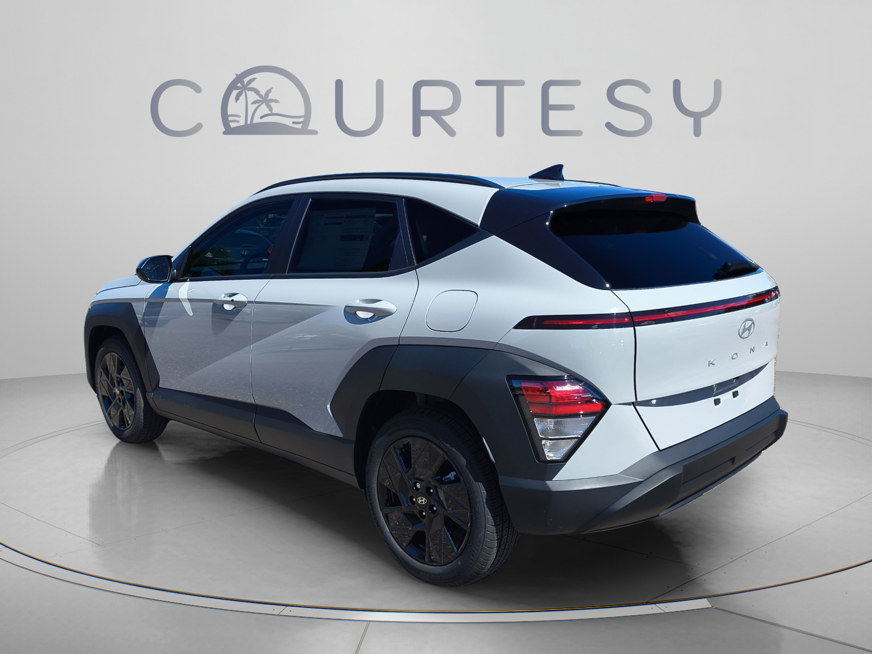 New 2027 Hyundai Kona SEL Sport FWD image 3