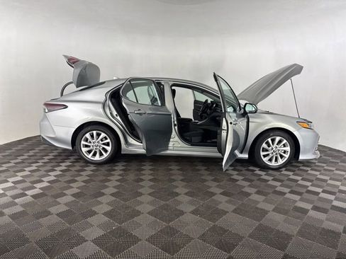 Used 2024 Toyota Camry LE image 16