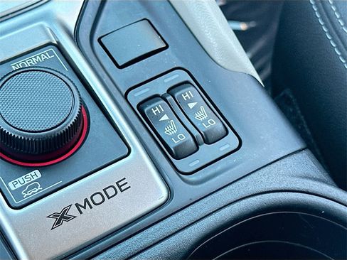 Used 2021 Subaru Forester Premium image 19