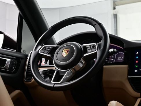 Certified 2023 Porsche Cayenne S Platinum AWD/4WD image 21