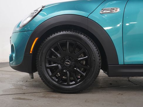 Used 2018 MINI Cooper S image 30